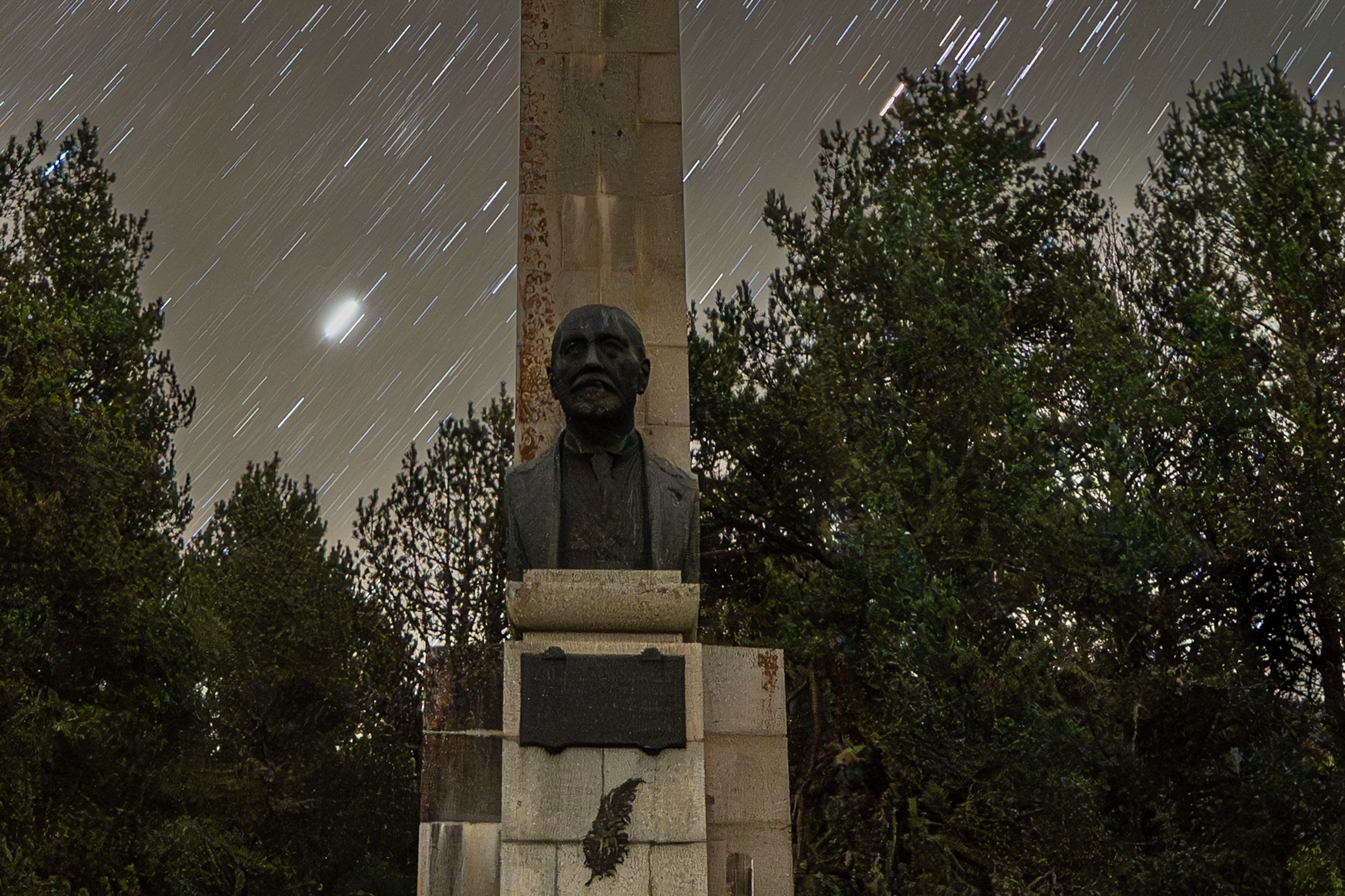 monument à Joachim Estrade